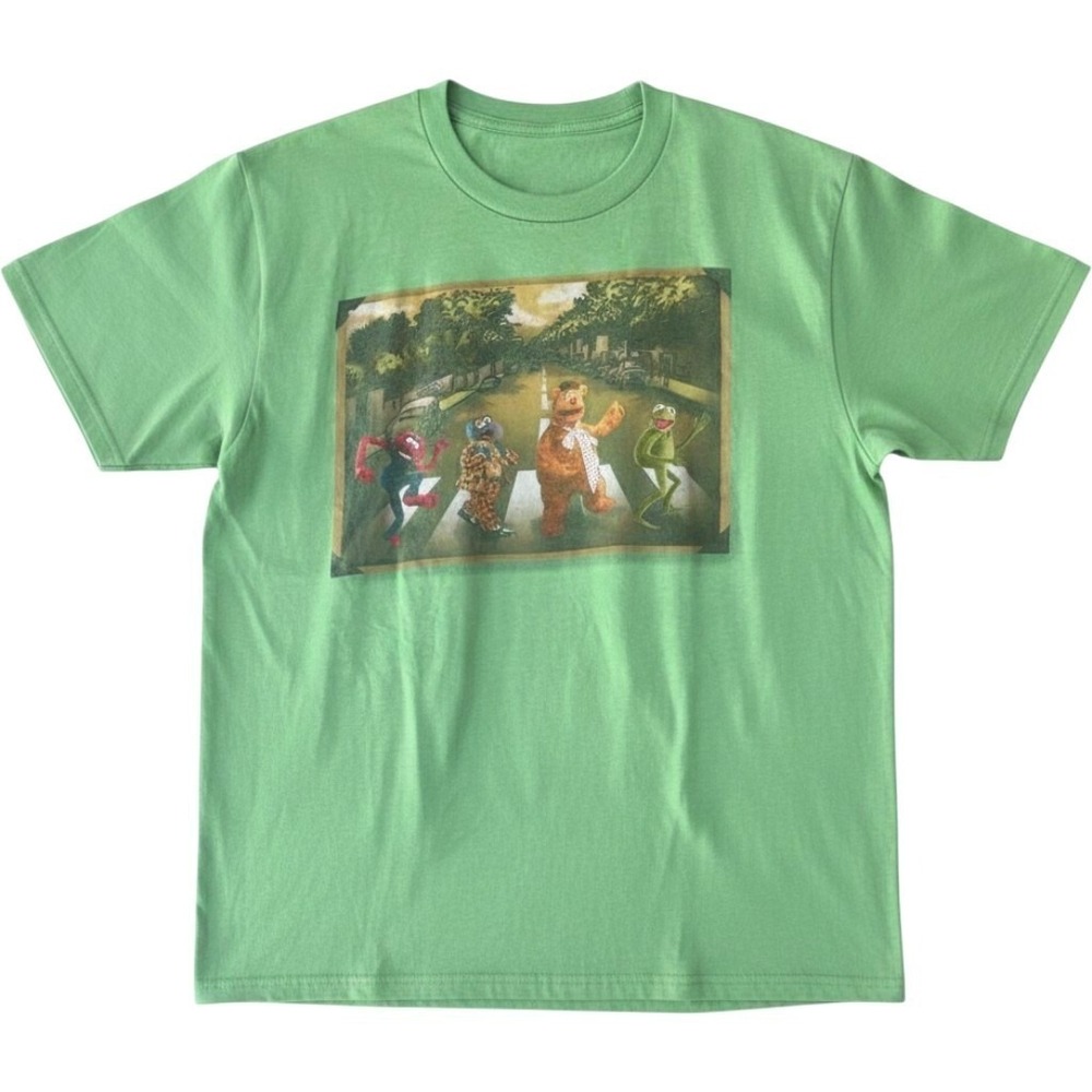 The‎ Muppets Abbey Road Parody Graphic T-Shirt Mens Medium Green Disney RN117508